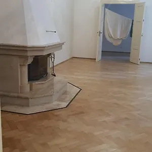 Palace View: Luxury Shared With Vr Experience , Prague Czech Republic